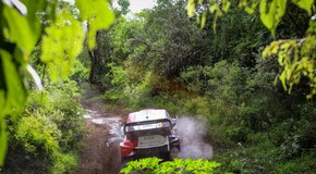  Rely Safari Keňa – Toyota sa zapísala do histórie ziskom prvých štyroch miest