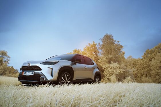 Toyota v září přepsala historii: Poprvé byla v ČR druhá v prodejích osobních vozů