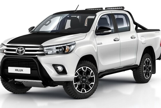 Toyota Hilux w nowej wersji wyposażenia Selection 