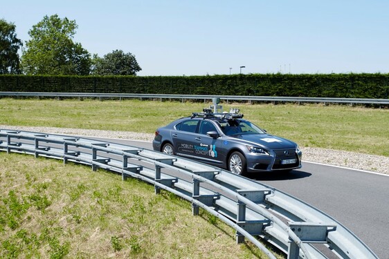 Toyota začíná testovat auta bez řidiče v evropských městech 