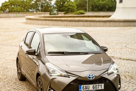 Toyota měla nejlepší léto v historii. Prodala 2508 vozů 