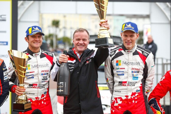 Vítězství týmu TOYOTA GAZOO Racing doprovází maximální skóre pro Tänaka  