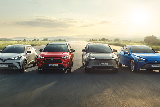 Toyota startuje roadshow s nízkoemisními vozy po celém Česku
