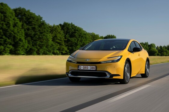 Toyota Prius Plug-in Hybrid 2023