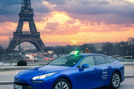 Toyota dodá olympiádě v Paříži 500 vodíkových Mirai 