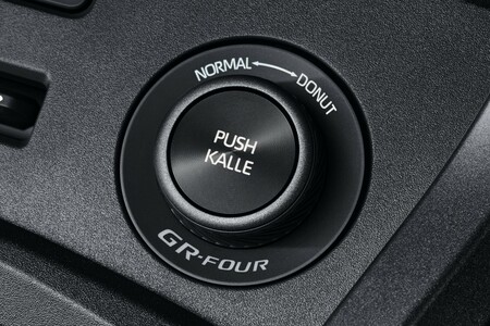 Toyota odhalila dvě limitované edice modelu GR Yaris navržené s Ogierem a Rovanperou