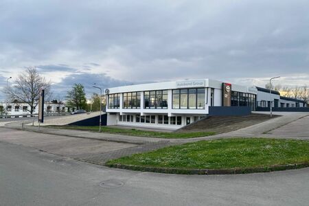    Toyota Autobond otevírá v Ostravě nový showroom