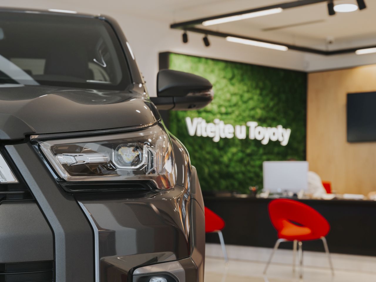 Toyota Tsusho otevřela zbrusu nové centrum užitkových vozů 