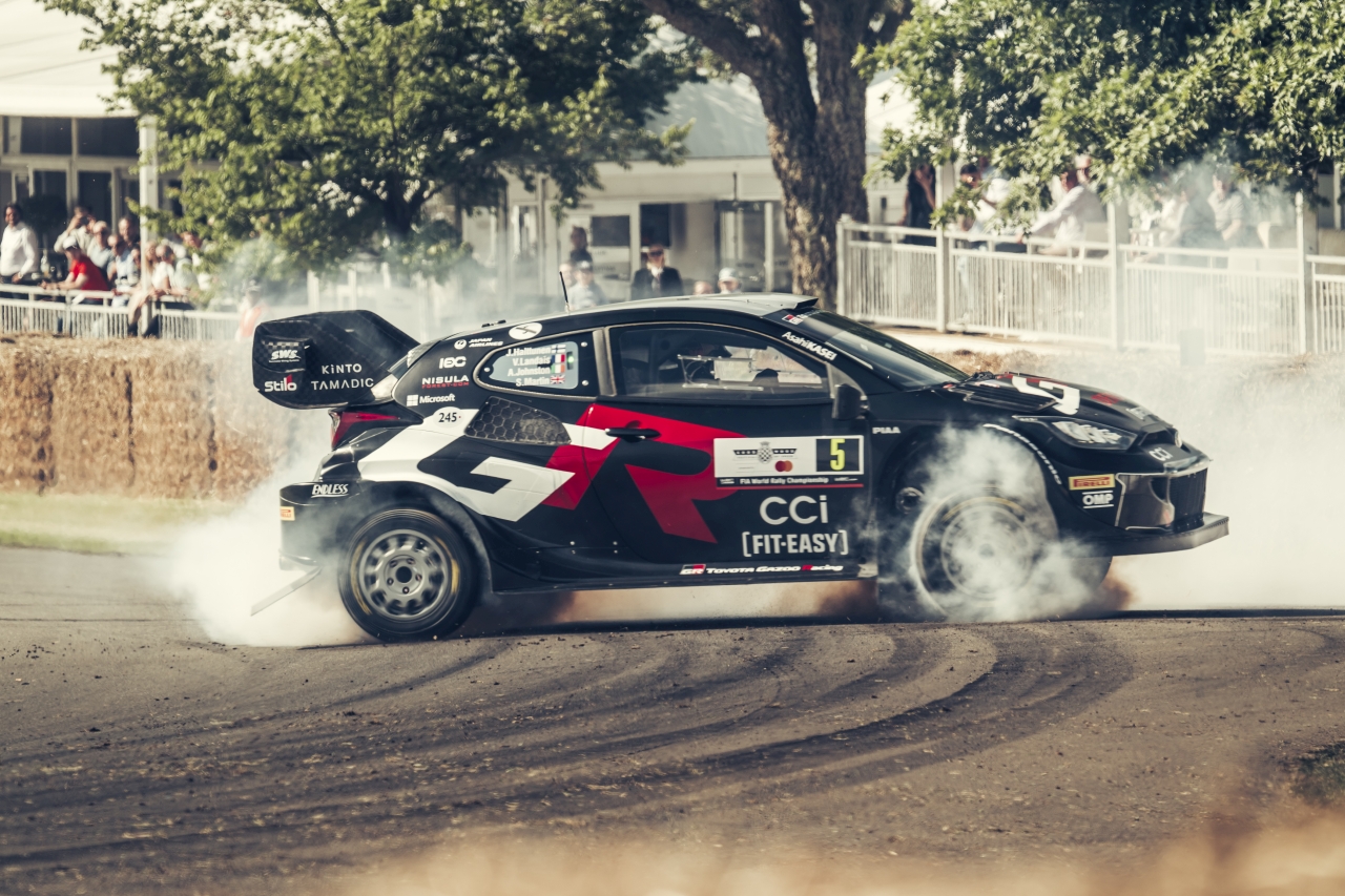 Technologie Toyoty se představily na Festivalu rychlosti v Goodwoodu