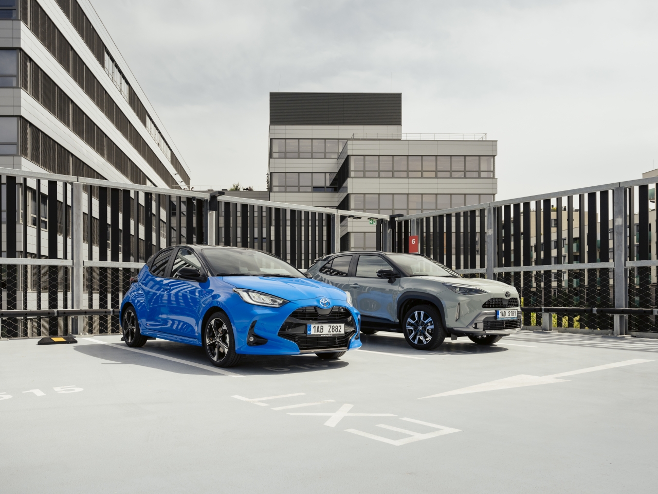 Vozy Toyota (nejen) s plug-in hybridním pohonem teď pořídíte výhodněji