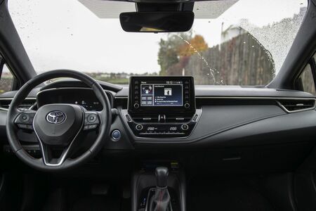 Toyota v srpnu upevnila pozici dvojky na českém trhu