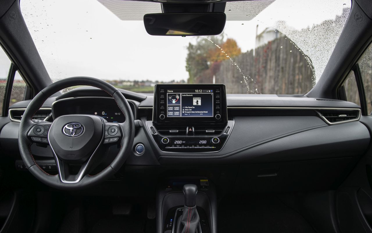 Toyota v srpnu upevnila pozici dvojky na českém trhu