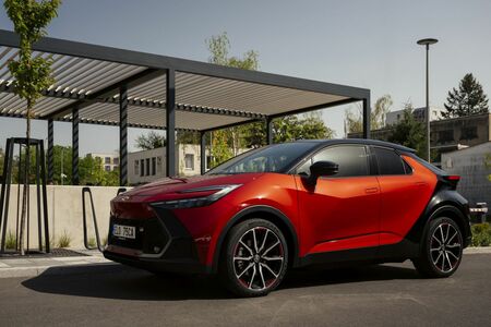Evropské prodeje Toyoty C-HR dosáhly jednoho milionu kusů