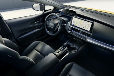 Vylepšená Toyota Prius modelového roku 2025 je hospodárnější a praktičtější