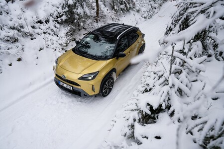  Toyota v Evropě už prodala 6 milionů elektrifikovaných aut, strategie s více pohony se vyplácí