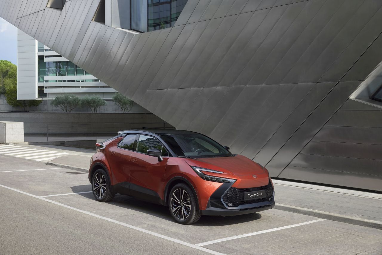 Nová výbavová linie Tokyo Edition propůjčuje Toyotě C-HR ještě výraznější styl