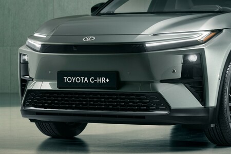 Toyota představila nový elektromobil C-HR+