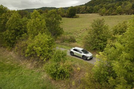 Letní cestování bez starostí? Nezapomeňte před sezónou připravit svůj vůz