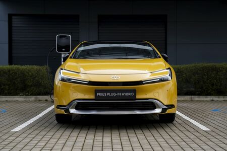 Toyota se v květnu vrátila na pozici druhé nejprodávanější značky