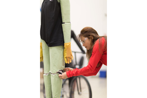 Toyota zahájila novou fázi výzkumu autonomního řízení a vzájemné komunikace vozidel