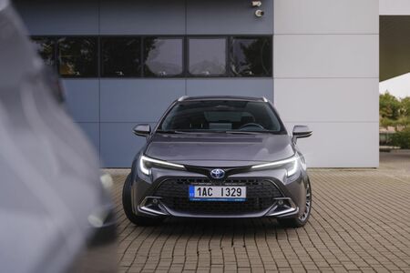 Toyota se i v červnu udržela na 2. místě na trhu, za první pololetí je celkově třetí