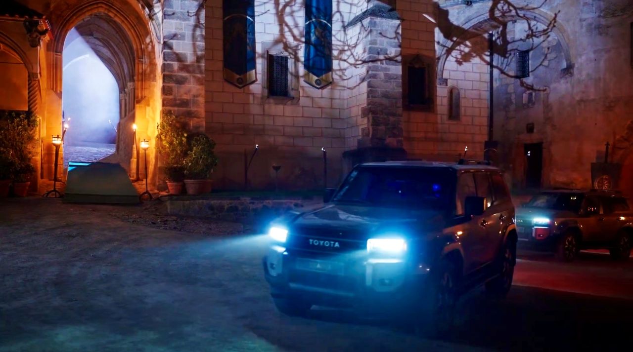 Toyota je partnerem Zrádců na TV Prima, poskytla Land Cruisery