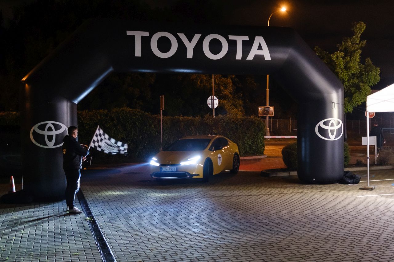 Toyota hostila další ročník závodu o nejefektivnější jízdu Eco Race