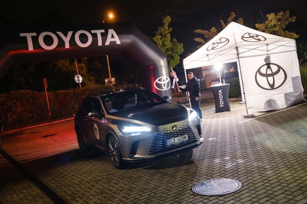 Toyota hostila další ročník závodu o nejefektivnější jízdu Eco Race