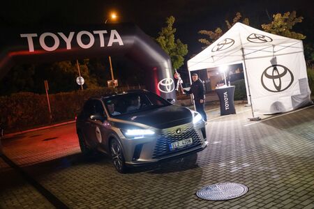 Toyota hostila další ročník závodu o nejefektivnější jízdu Eco Race