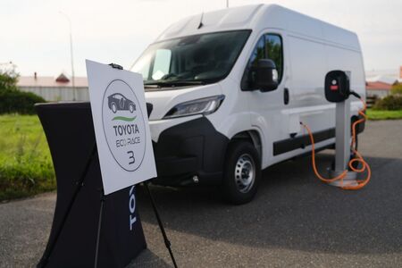 Toyota hostila další ročník závodu o nejefektivnější jízdu Eco Race