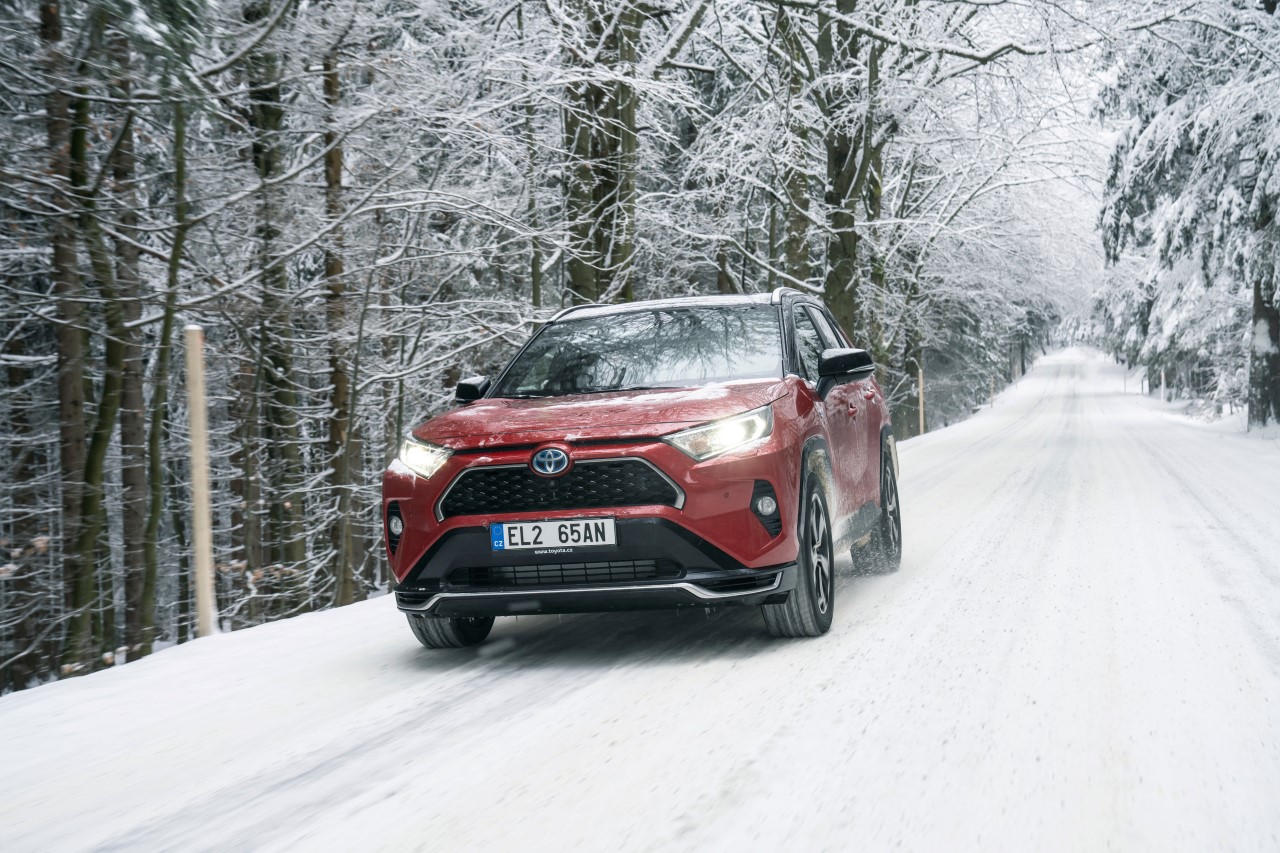 Připravte svůj vůz na zimu, ušetřete při nákupu zimních kol i příslušenství