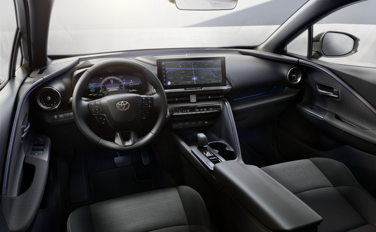 Toyota C-HR ve verzi pro rok 2026: Vylepšená výbava Style a více variant na výběr pro GR SPORT