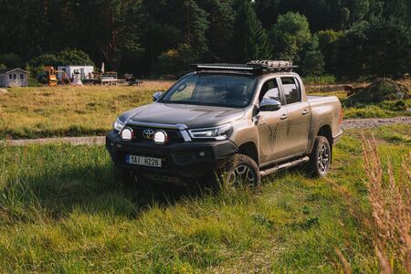 Toyota je partnerem nového pořadu Farma Vojty Kotka 
