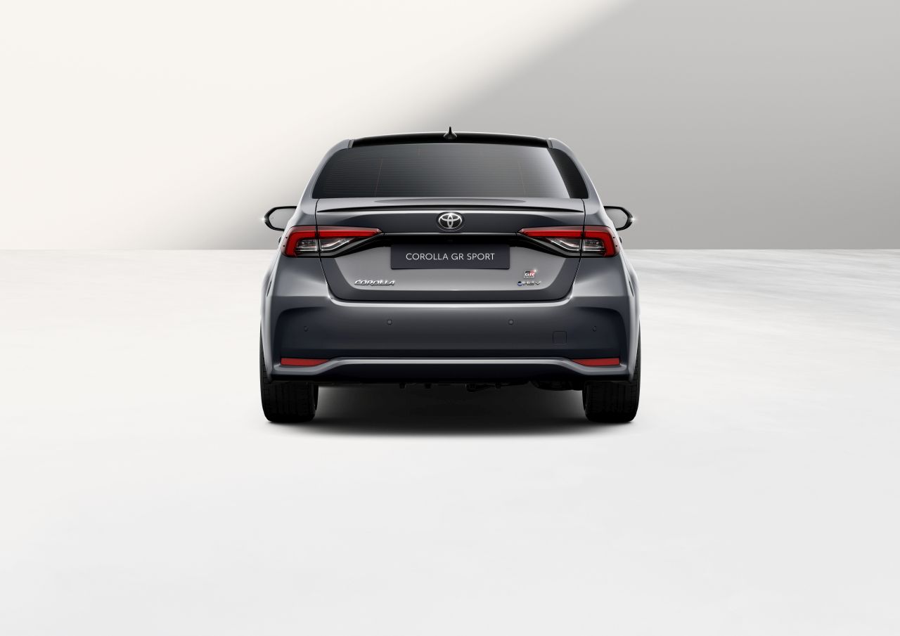 Toyota Corolla pro rok 2026 staví na novém vzhledu a ekologii