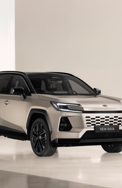 Nová Toyota RAV4 má české ceny a startuje předprodej