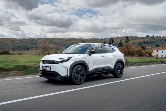 Toyota veze do Česka další elektromobil. Startuje předprodej modelu Urban Cruiser