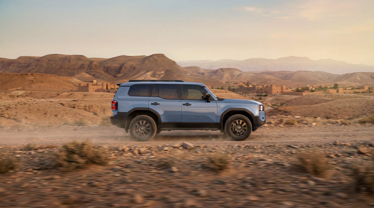  Toyota Land Cruiser 250: Vylepšené výbavy, dvě osobnosti