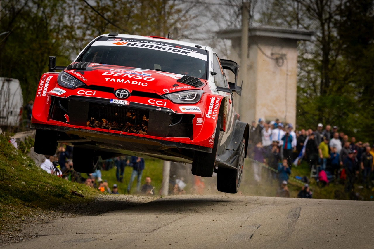 Chorvatská rallye: Katsuta obhájil vítězství a s Toyotou vede šampionát WRC