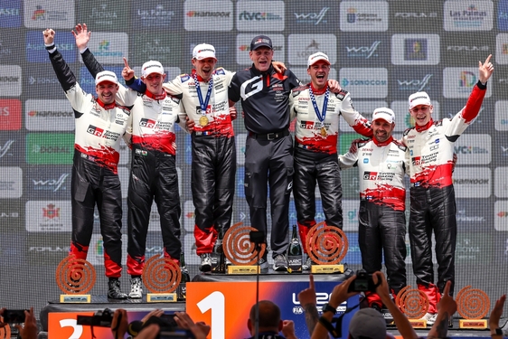 Rallye Kanárské ostrovy: Ogier vítězí po souboji jezdců Toyota Gazoo Racing
