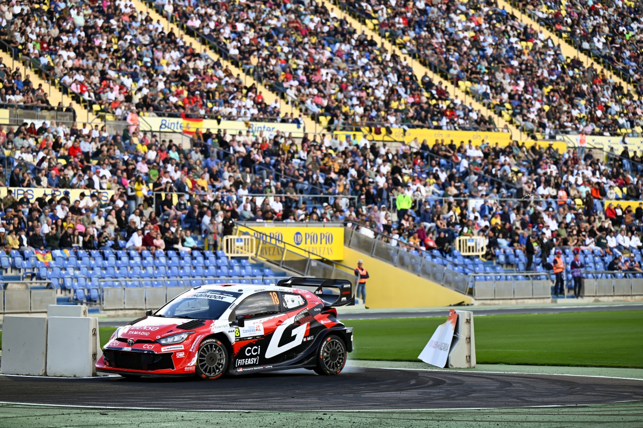 Rallye Kanárské ostrovy: Ogier vítězí po souboji jezdců Toyota Gazoo Racing