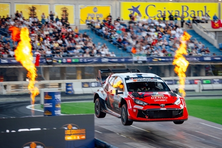 Rallye Kanárské ostrovy: Ogier vítězí po souboji jezdců Toyota Gazoo Racing