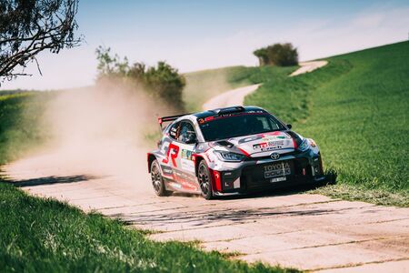 Filip Mareš s vozem Toyota GR Yaris Rally2 ovládl Rallye Šumava Klatovy 