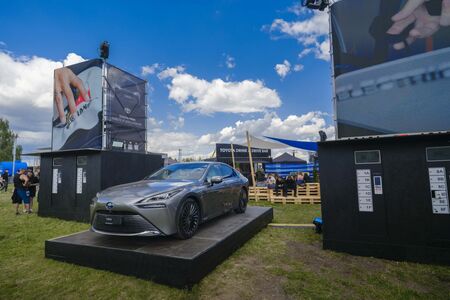 Toyota rozšiřuje zónu na Rock for People ve stylu benzinky