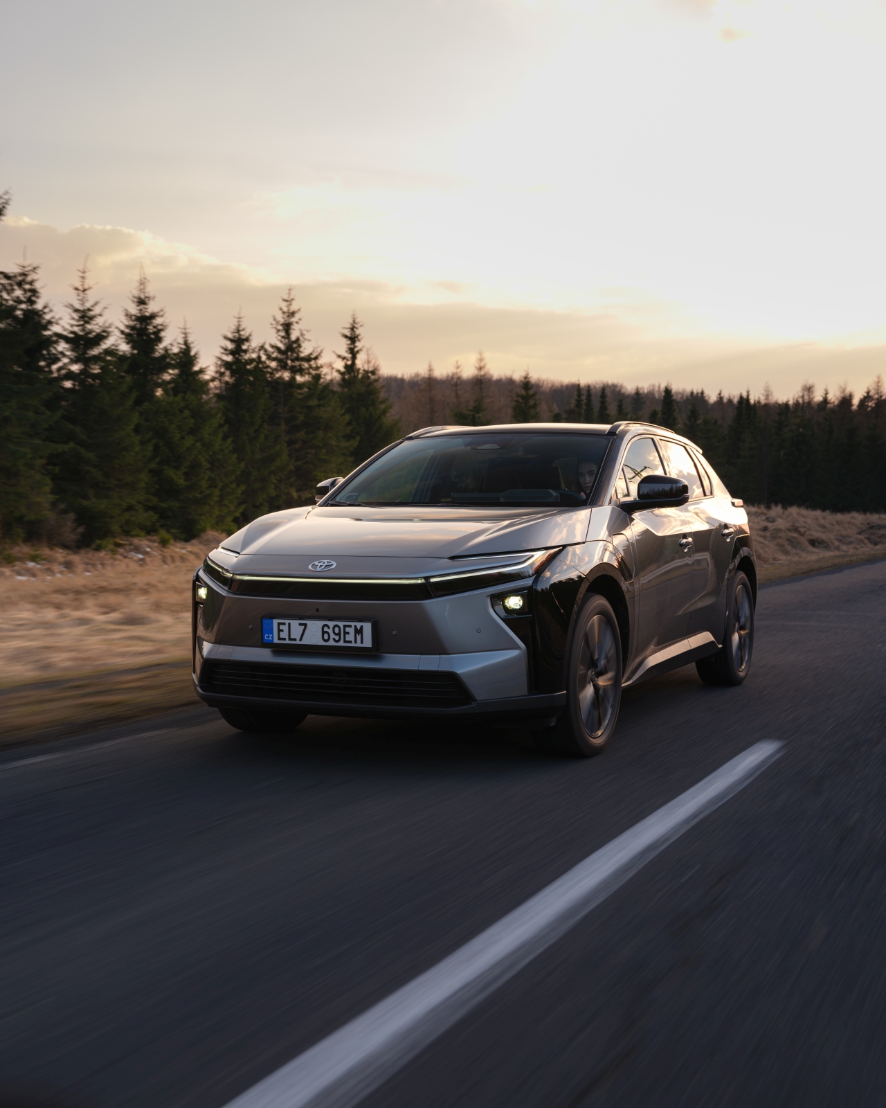Elektrické vozy od Toyoty jsou teď dostupnější: Nová akční nabídka výrazně snižuje ceny operativního leasingu