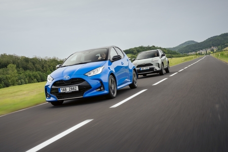 Červnový Toyota Týden přiváží novou RAV4 a akční nabídku na hybridní, plug-in hybridní i elektrické modely