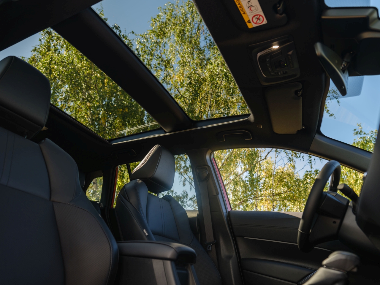 Červnový Toyota Týden přiváží novou RAV4 a akční nabídku na hybridní, plug-in hybridní i elektrické modely