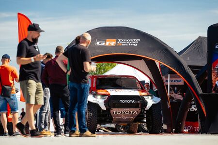 Značky Toyota a Lexus v Hradci Králové představily všech deset letošních premiér, největší zájem byl o elektromobily