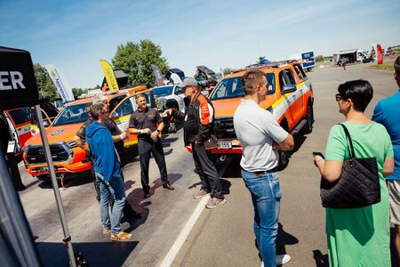 Značky Toyota a Lexus v Hradci Králové představily všech deset letošních premiér, největší zájem byl o elektromobily