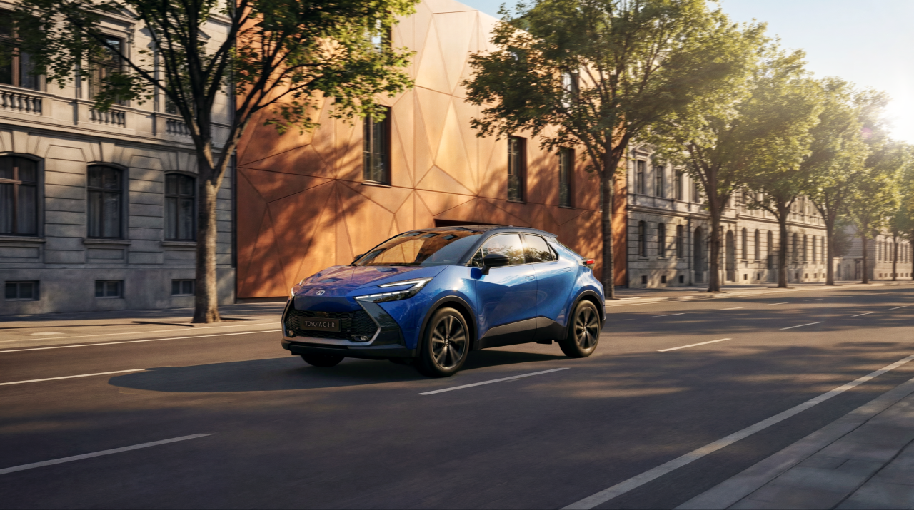Toyota C-HR: Deset let proti proudu