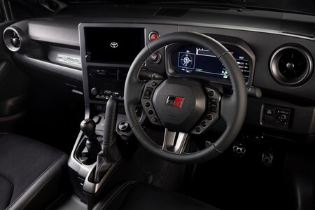 Toyota v aukci nabídne šest sportovních GR Yarisů v limitovaných edicích Morizo a Ogier